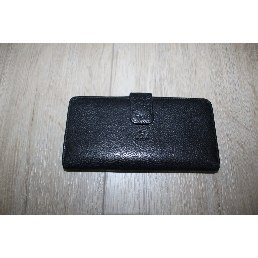 The Sak Black Pebbled Leather Bifold Wallet Snap Closure Organizer Checkbook
